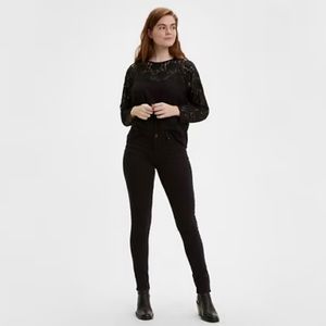 Black skinny 27 waist 711 Levi’s jeans